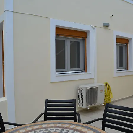 Hotell Anemomilos Firostefani