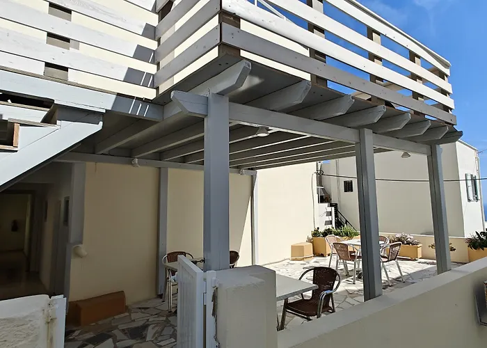 Anemomilos 2* פירוסטפני