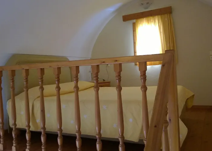 Anemomilos Hotel Firostefani