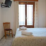 فندق أنيموميلوس فِروستيفاني