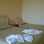 أنيموميلوس فِروستيفاني