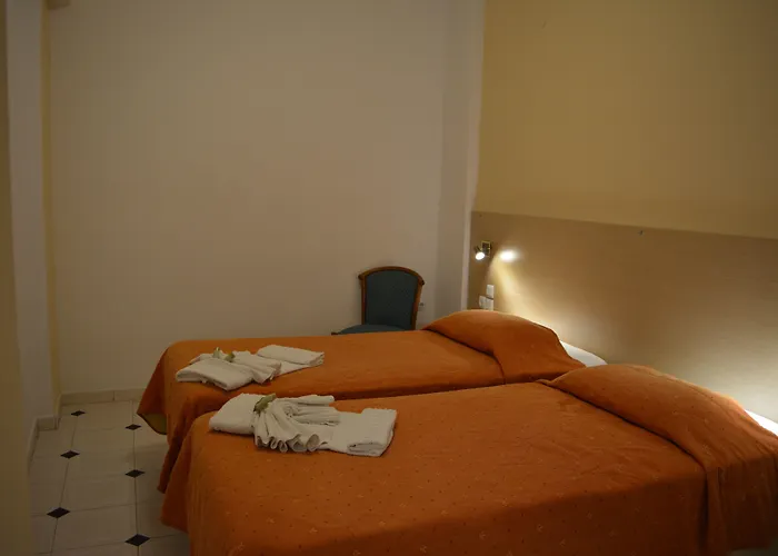 阿尼莫米洛斯别墅酒店 2* 菲罗斯特法尼