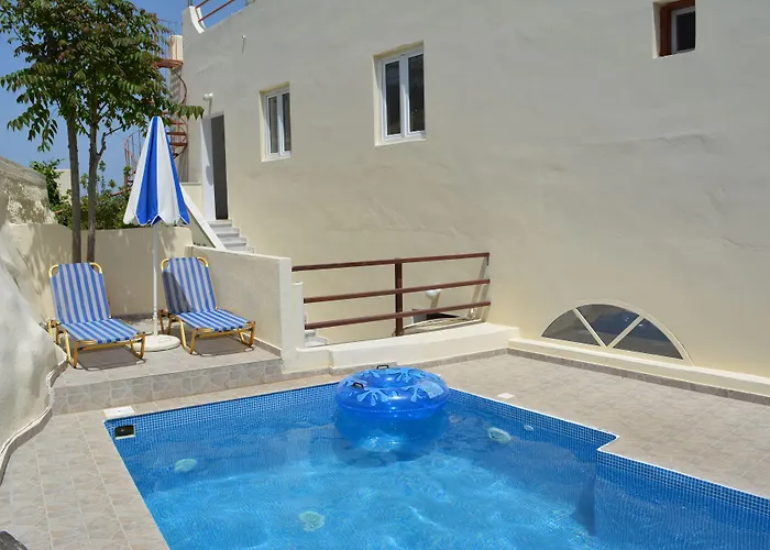 阿尼莫米洛斯别墅酒店 2* 菲罗斯特法尼