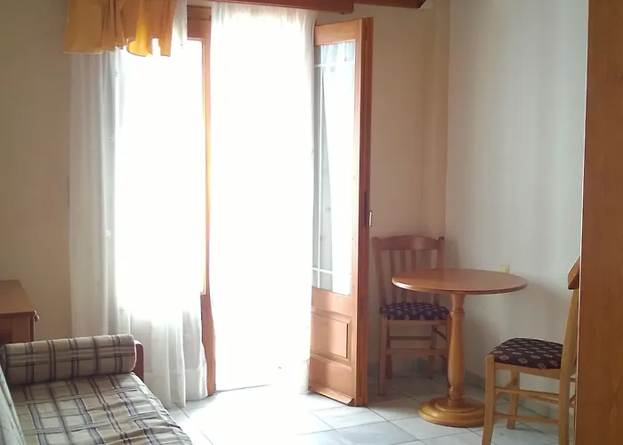 阿尼莫米洛斯别墅酒店 2*