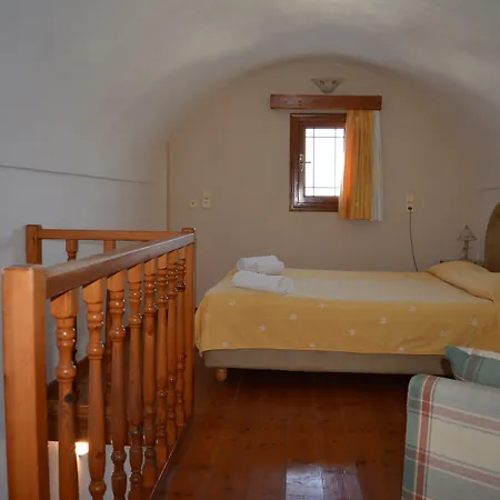 Anemomilos Hotel Firostefani